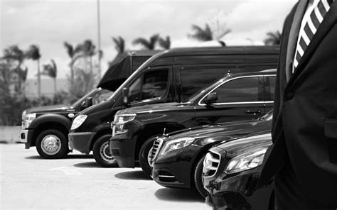 30A Black Car – Luxury Car Service